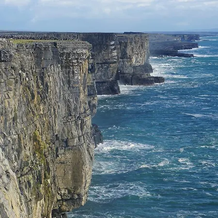 Aran Islands Camping & Glamping База отдыха