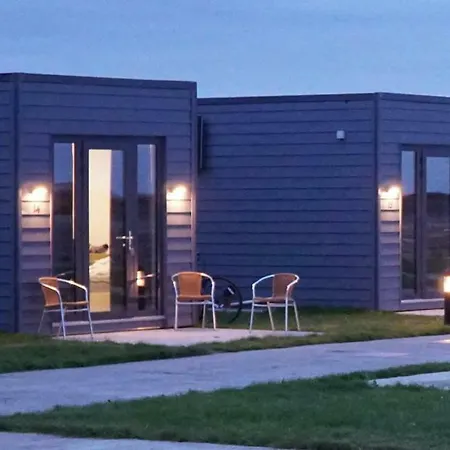 Aran Islands Camping & Glamping База отдыха 3*